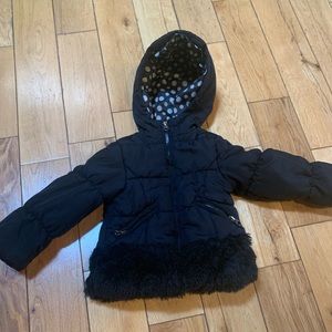 Girls winter coat. Size 2T.